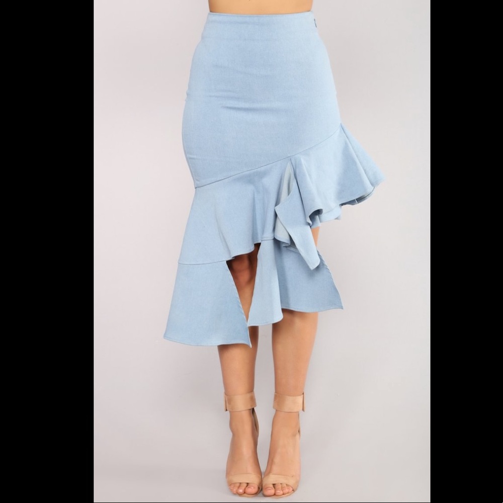 Fashion Nova Ruffle Skirt